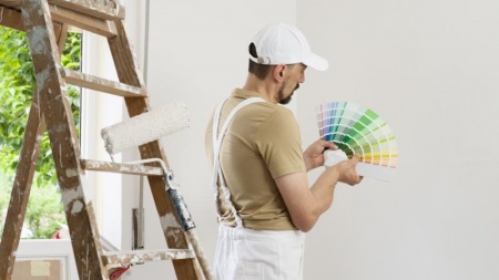 Comment choisir un peintre qualifié pour vos travaux de rénovation ?