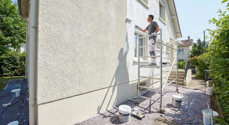 Quelle peinture de fa&ccedil;ade choisir pour un r&eacute;sultat durable ?